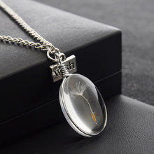 Load image into Gallery viewer, Mood Changing Stone Necklac

