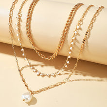 Load image into Gallery viewer, Pearl Pendant Necklace
